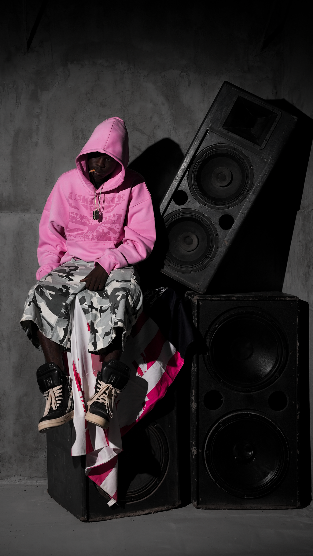 URGENCE FADED PINK HOODIE