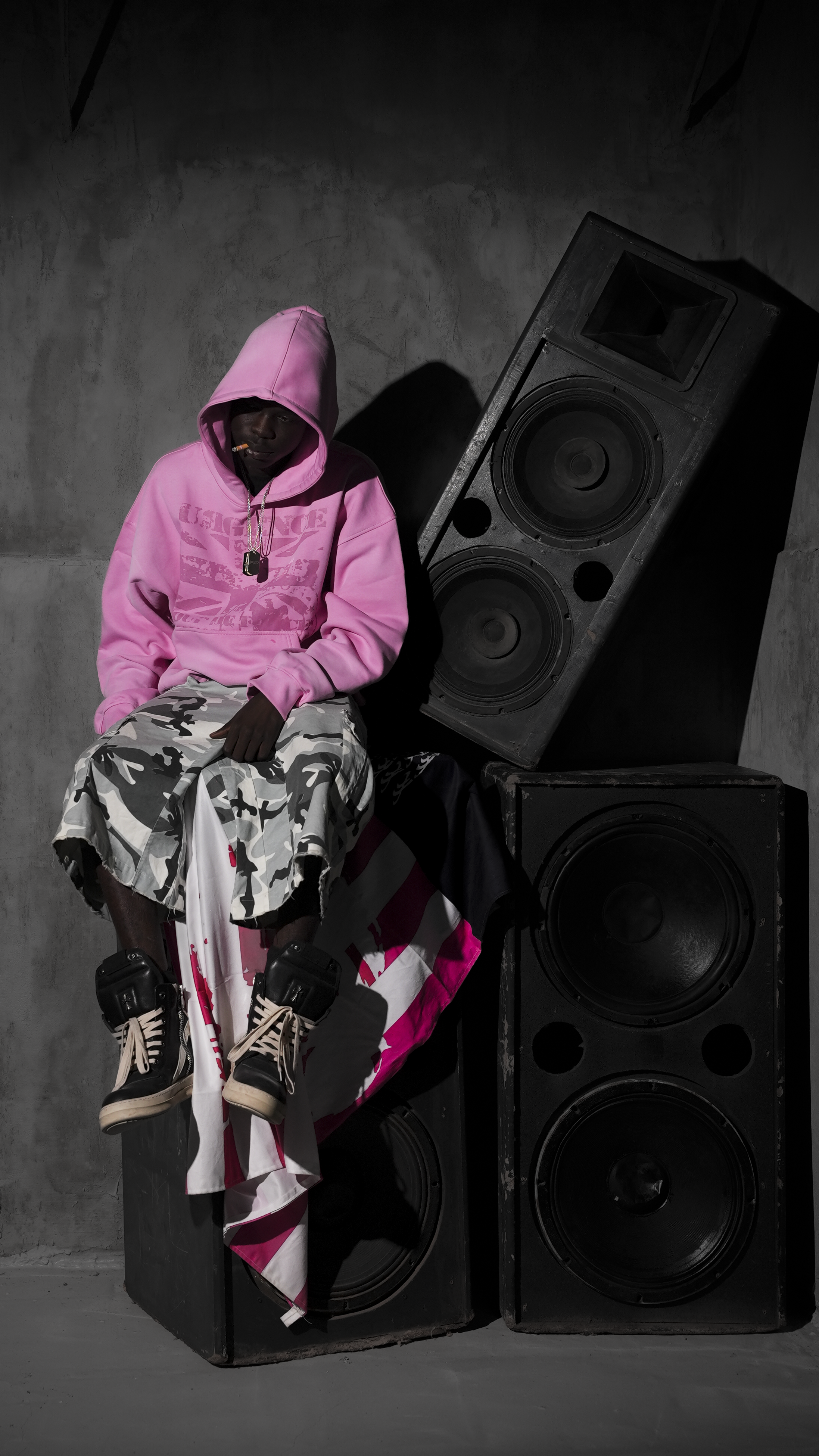 URGENCE FADED PINK HOODIE